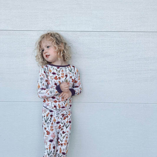 Emelia Set